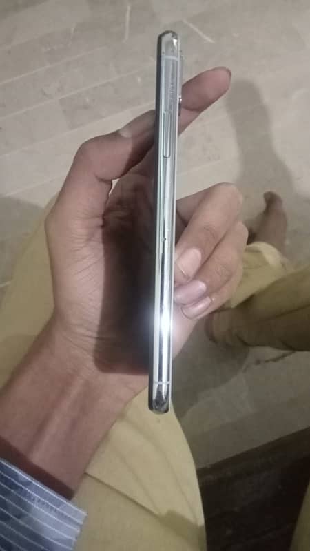 Iphone X Non PTA 2