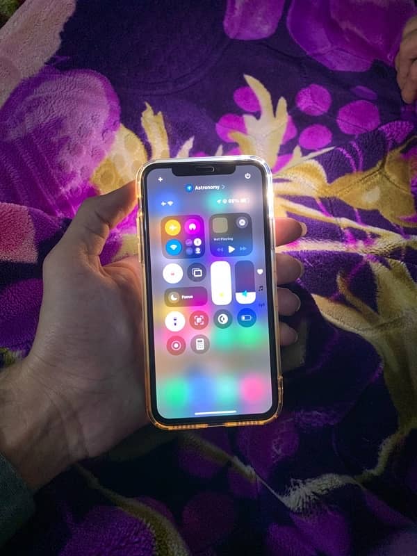 i phone xs fully new 64 GB non pta eSIM time available 1