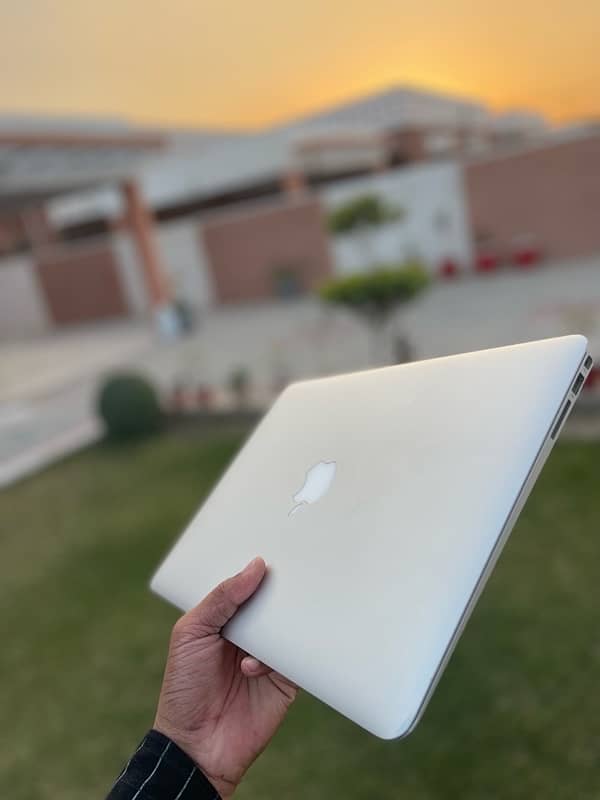 Macbook Air 2015 For Sale 1