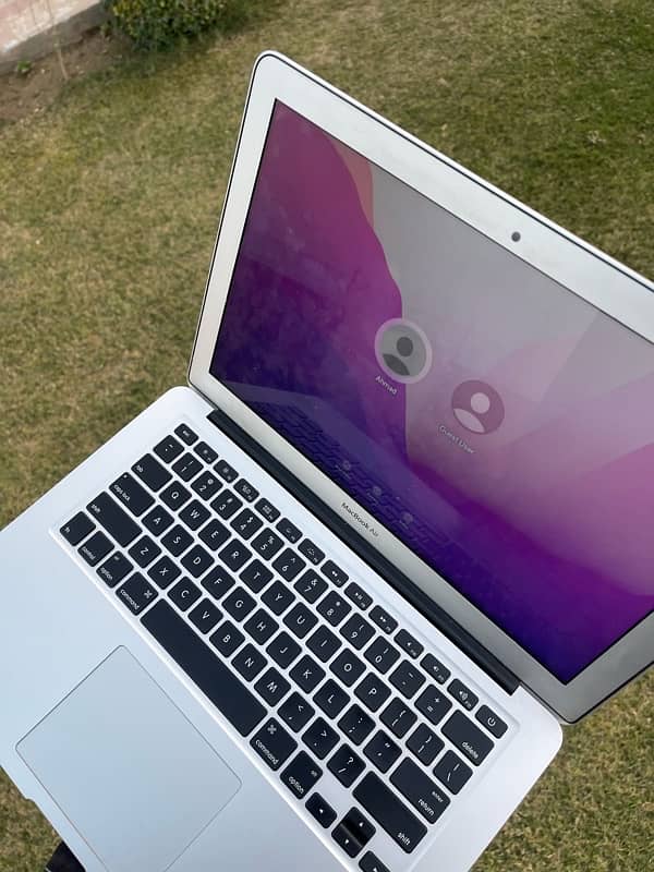 Macbook Air 2015 For Sale 8