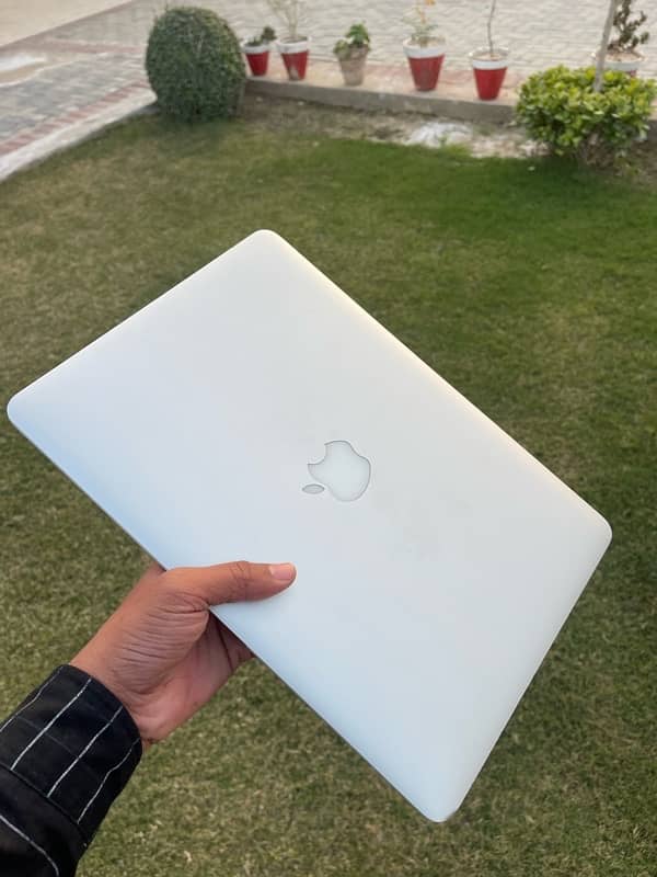 Macbook Air 2015 For Sale 11