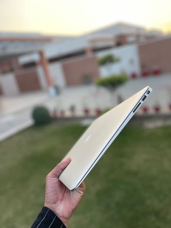 Macbook Air 2015 For Sale 12