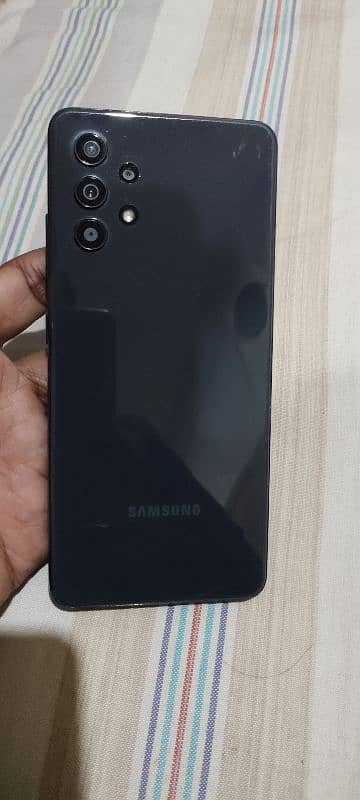 Samsung Galaxy A32 1