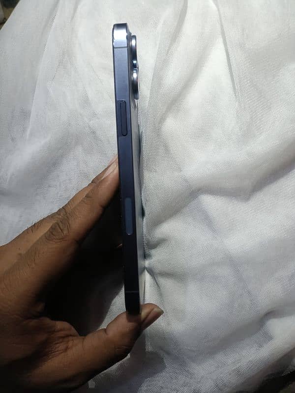 iphone 13 pro Max Non PTA 1TB Sierra blue 6