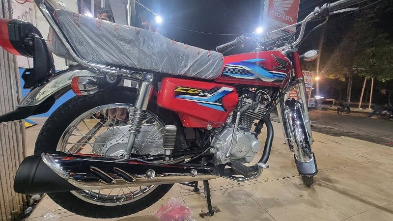 Honda CG125 3