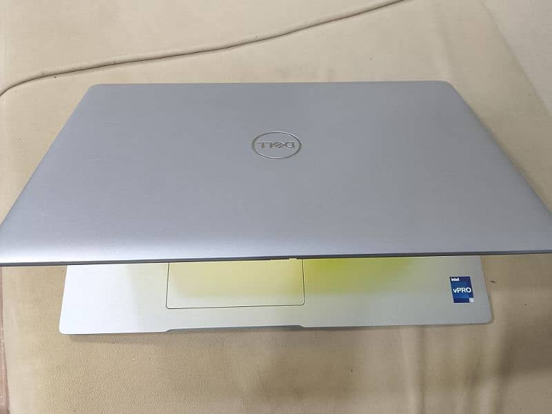 Dell latitude 5540 i5 13th gen 16Ram 512gb nvme 2