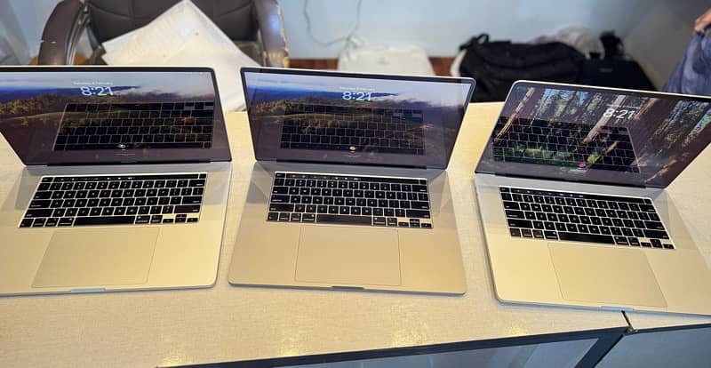 Macbook Pro Core i9 2019 16 inch 4GB CARD Qty Available In Best Price 2