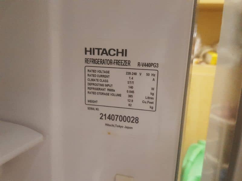 HITACHI 11