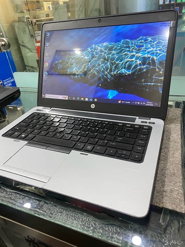 Hp Zbook  i7 5th generation with graphic card 1