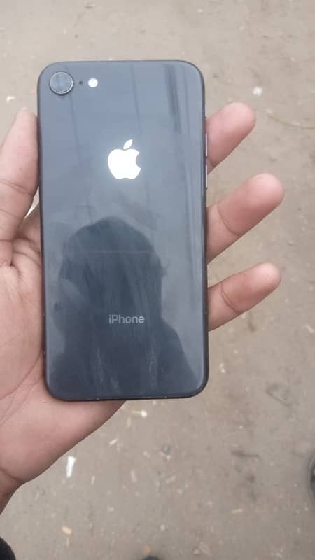 iPhone 8 Bypaas 64gb whatsap 03249775018 1