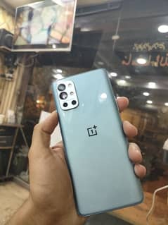 OnePlus 9R