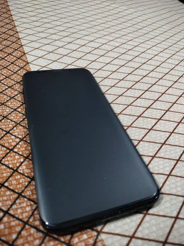 Samsung S8+ Black 3