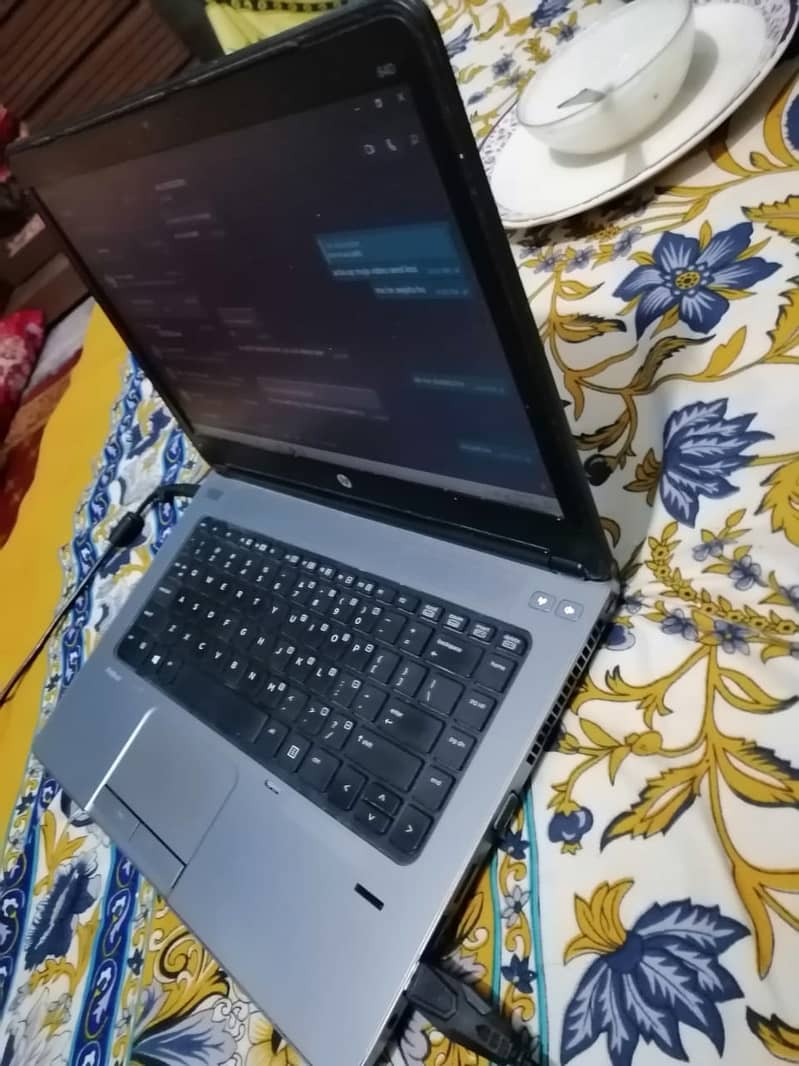 HP Laptop 1