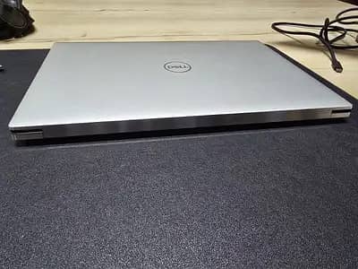 Dell XPS 15 9500 - intel core i7 10750H 1