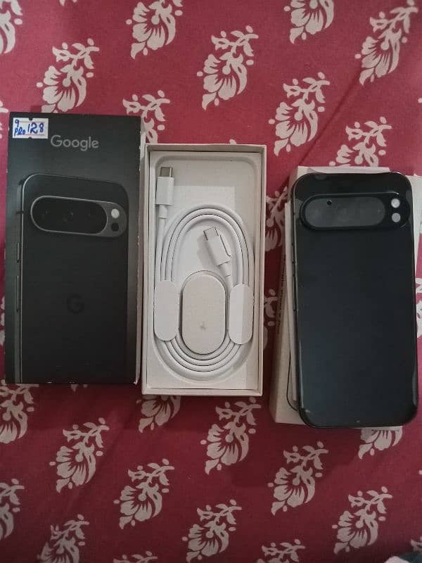 Google Pixel 9 Pro 128gb obsidian colour brand new with box 5