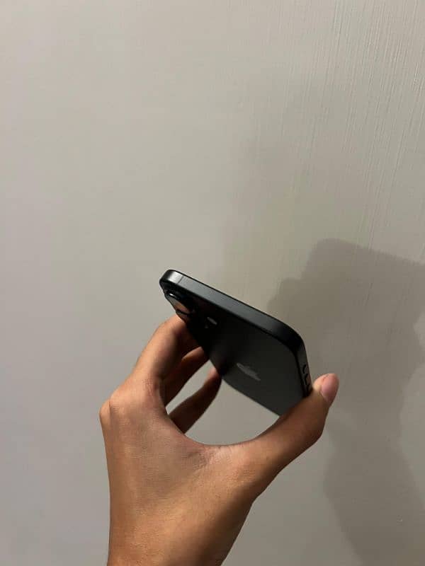 IPhone 16 Plus Jv 128gb Black 4cc 4