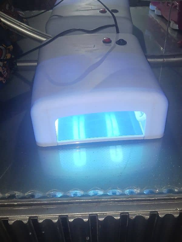 UV nail lamp 2