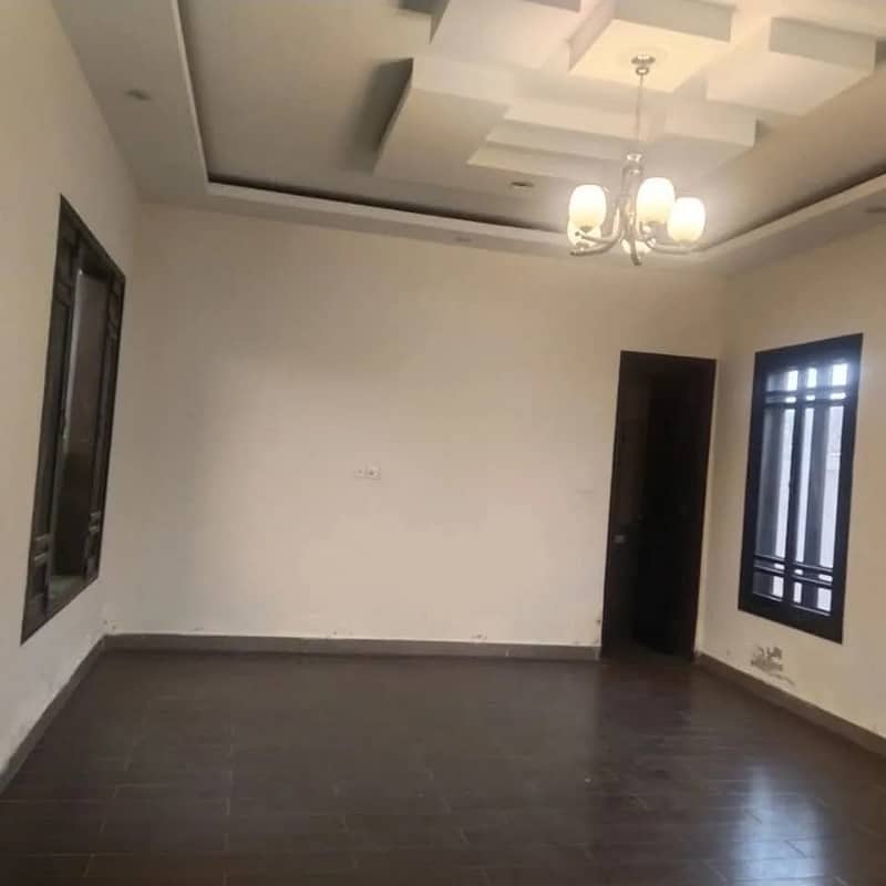 Lower Portion Separate Water Tank Electric Gass Meter Available For Rent In DHA Phase 6 Near To Saba Avenue Available 1st February 2025 4