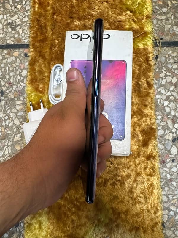 Oppo Reno Z 8/256 3