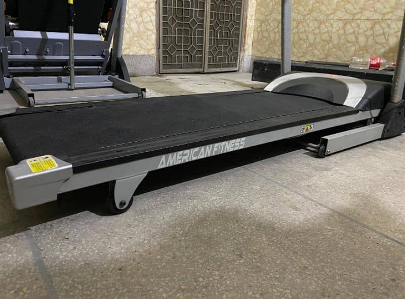 American Fitness Treadmill 1