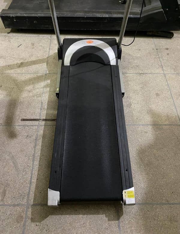 American Fitness Treadmill 7