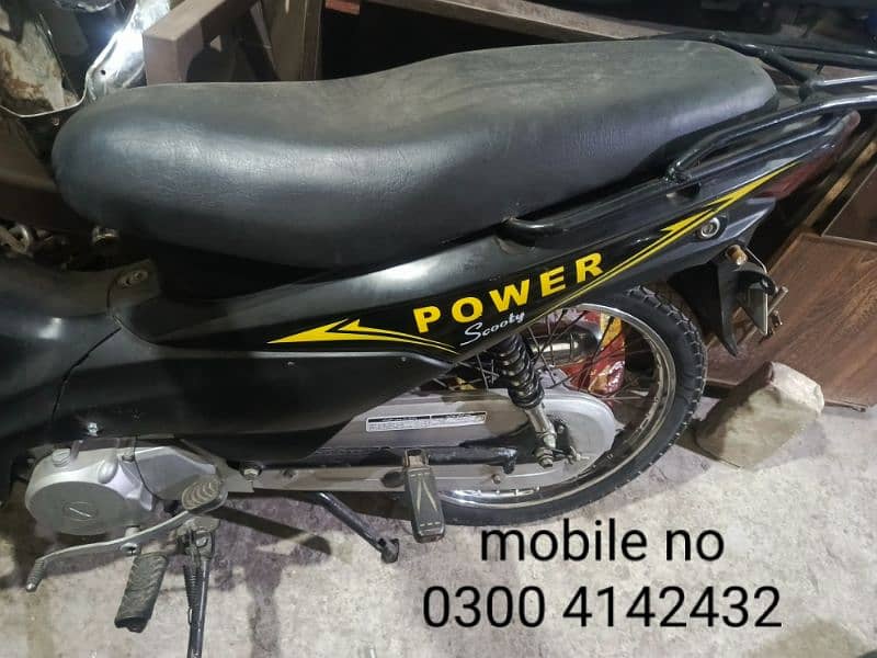 united 100cc scooties 49cc japanese scooties contact at 03004142432 19