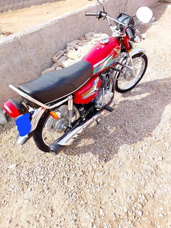 Urgent Sale of Honda 125 5