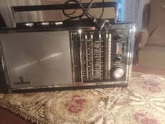 GRUNDIG SATELLIT 6001 TRANSISTOR RADIO