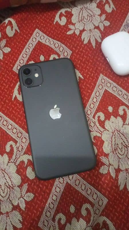 IPHONE 11 64Gb Jv 5