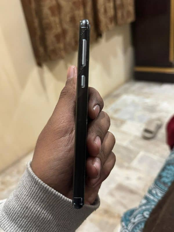 Samsung S10e non pta 10/10 condition 2