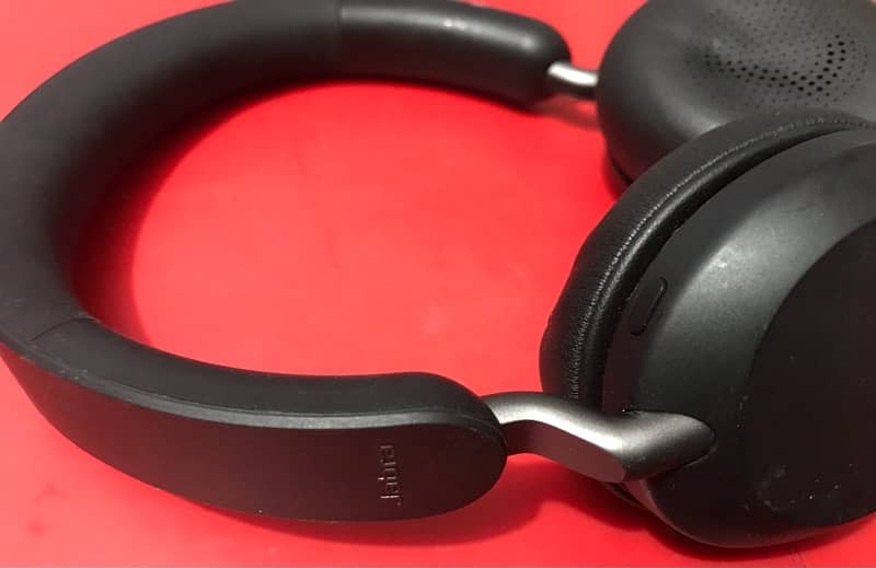 jabra , urbanears, JBL 4