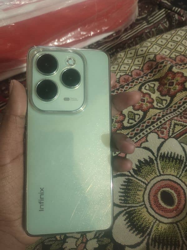 infinix Hot 40 pro 8+8 256 only call 03224126313 0