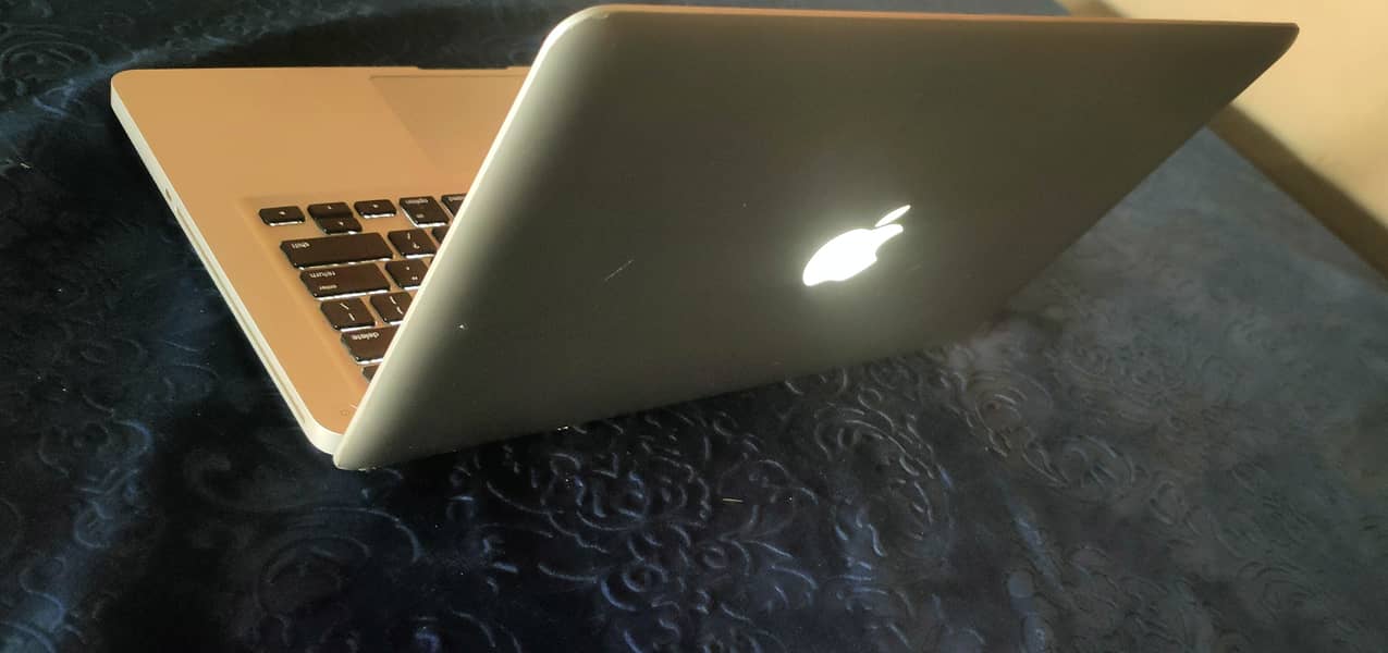 MacBook pro 2012 core i7 1