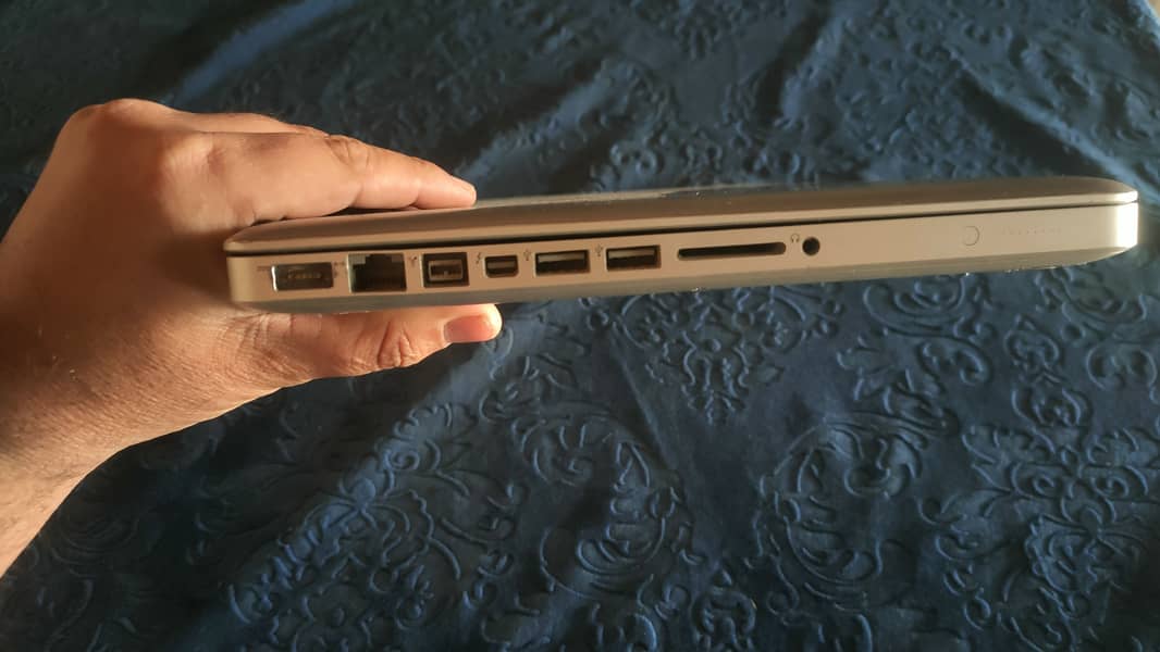 MacBook pro 2012 core i7 3