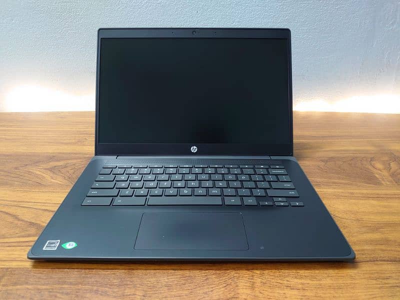 Slim HP Chromebook Intel 6th Gen 0