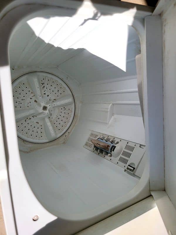 Washing Machine for urgent sale 6