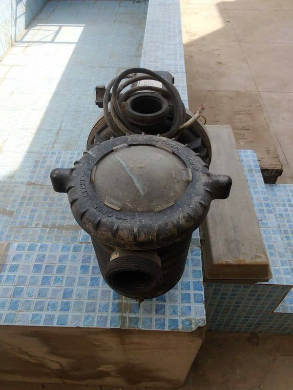 Swimming pool Pump SCPB 100 E .  P : 75 kW / 1HP . 3