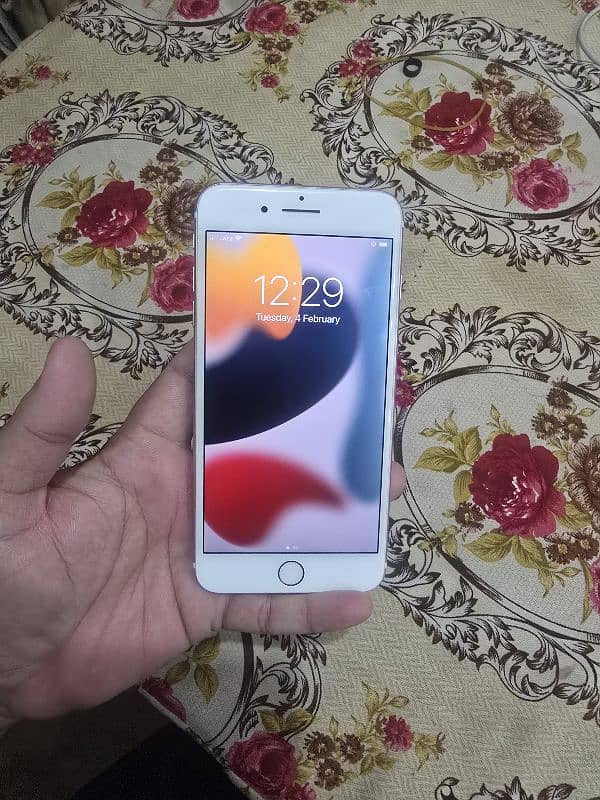 I phone 7plus pta approved 128 gb 1