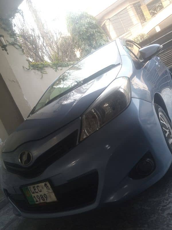 Toyota Vitz 2012 5