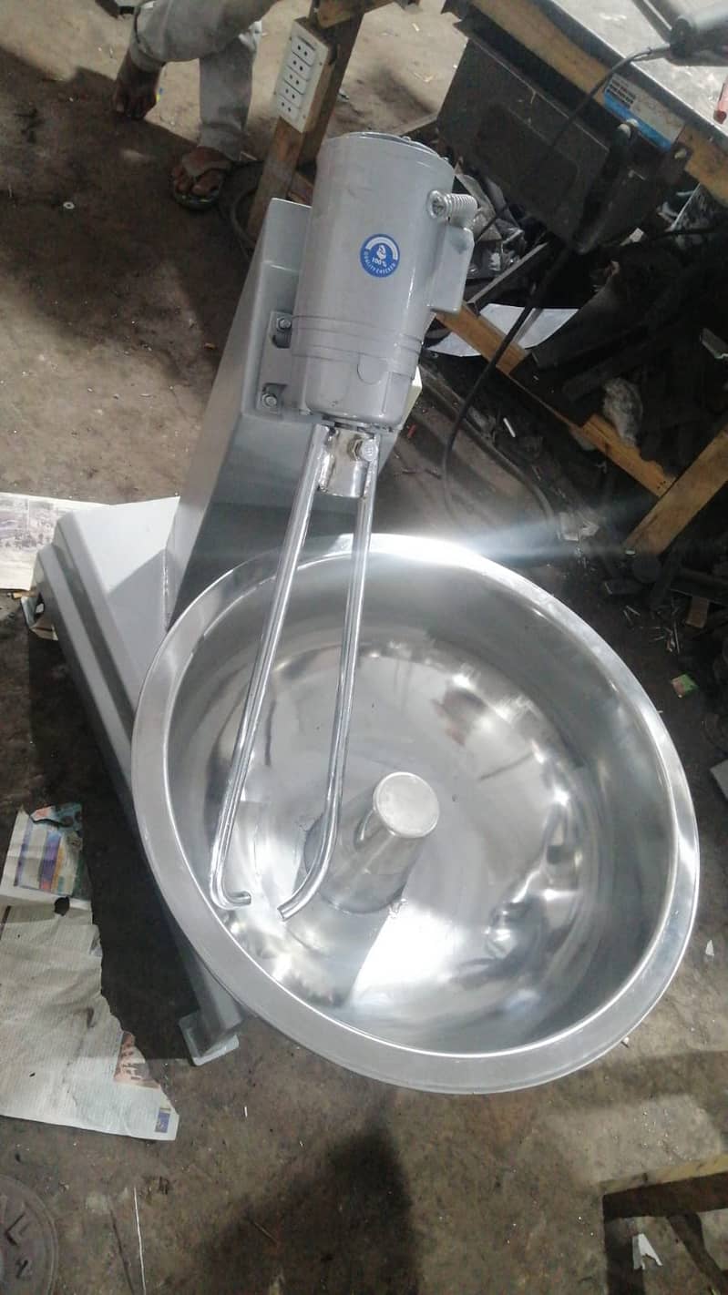 Flour Mixer,Dough mixture,Atta mixture machine 4