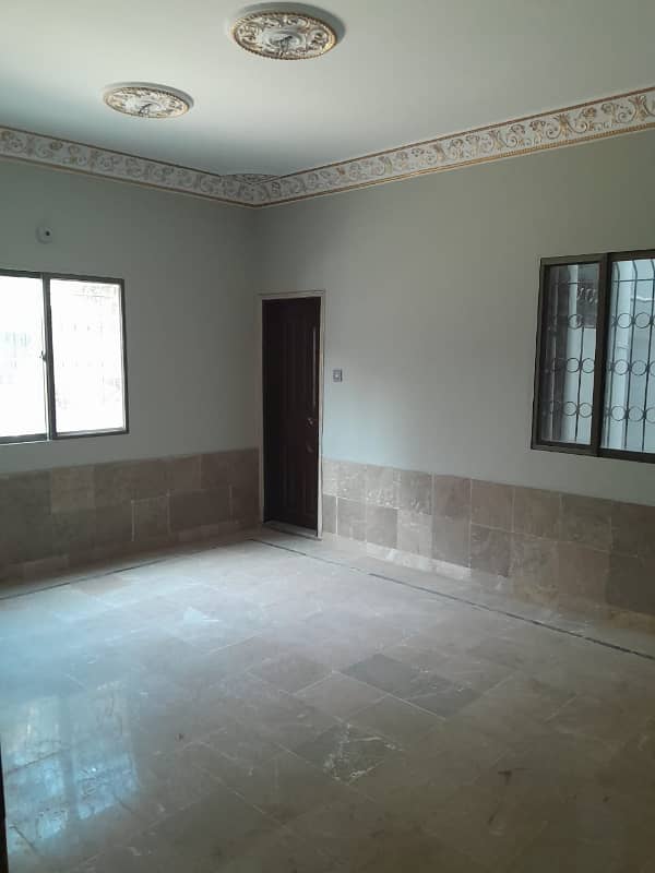 2 Bed DD First Floor Gulshan e Iqbal Block 10A Opp Aladin 4