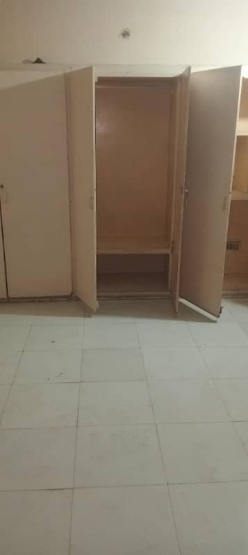 Rent 2 Bed DD Ground Floor Gulshan e Iqbal Block 10A Opp Aladin 10