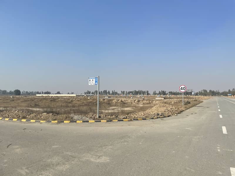 10 Marla Plot for Sale in Block M, LDA City Lahore 1