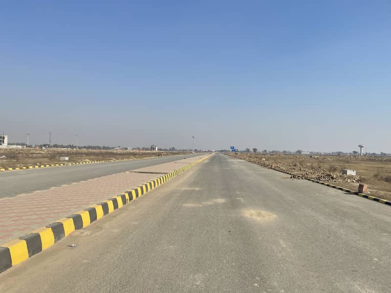 10 Marla Plot for Sale in Block M, LDA City Lahore 2