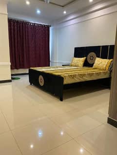 room rent daily basis for couples and family 03705134239