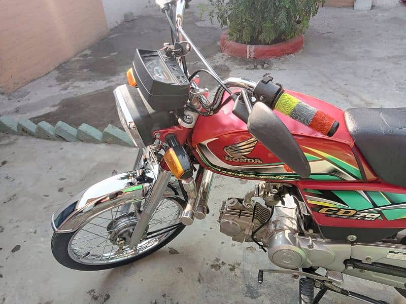 Honda cd 70 model 2022  exchange possible 22 or 23 modle honda 125 10