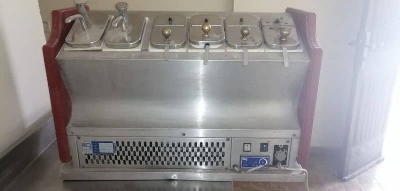 urgent sale restaurant equipment sale Total price for everything 300k 10