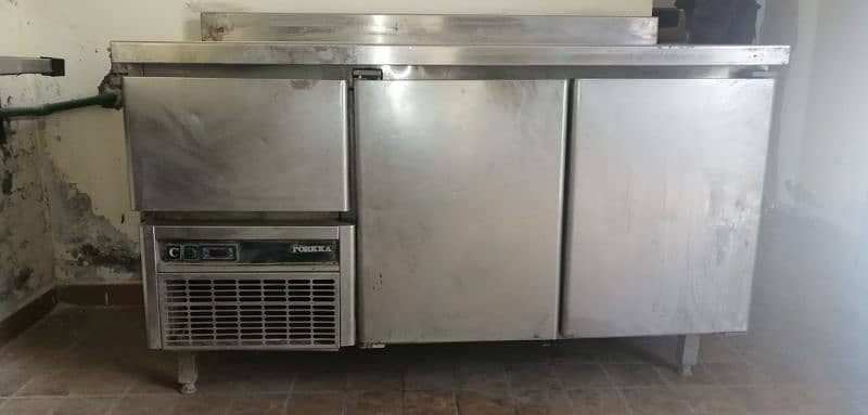 urgent sale restaurant equipment sale Total price for everything 300k 14