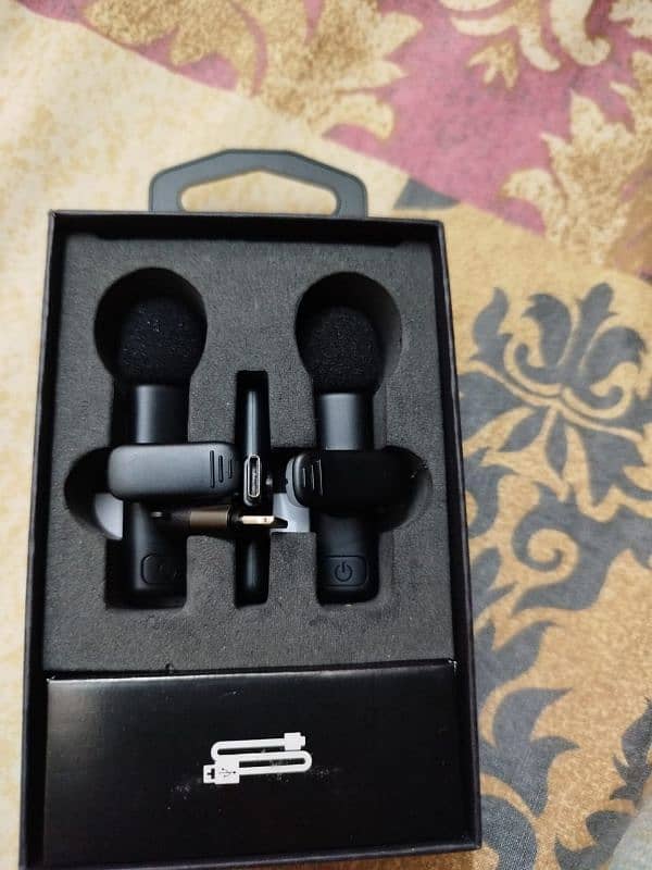 k 11 Wireless dual mic 2