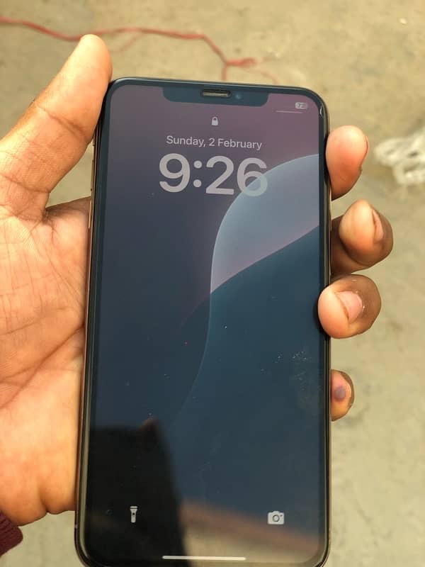 sale iPhone XS Max 3